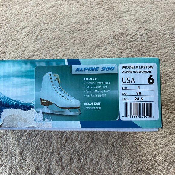 Lake Placid Alpine 900 Traditional Figure Skates - Picture 8 of 8